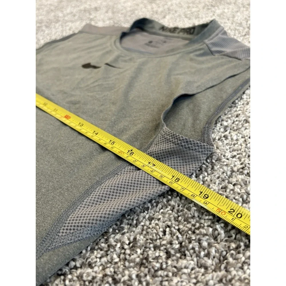 Nike Pro Gray Dri Fit Shirt Men's Size Small Tank Top Vented Light Weight Shirt